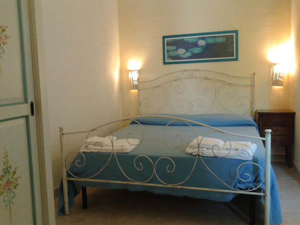 Villa Mediterranea 토레 델 로소 객실 사진